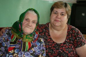 Елена Николаевна Вырыхалова с дочерью Любовью